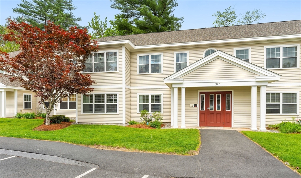 521 Main, Groton, Massachusetts, 2 Bedrooms Bedrooms, 4 Rooms Rooms,2 BathroomsBathrooms,Residential Lease,For Rent,Main,73380024