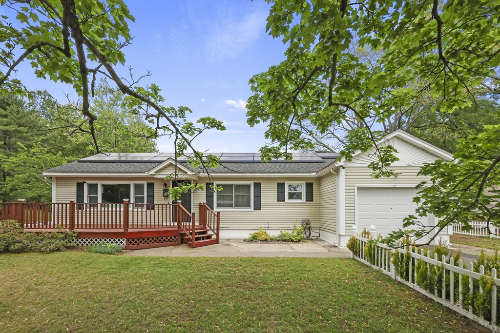34 O St, Montague, Massachusetts, 3 Bedrooms Bedrooms, 6 Rooms Rooms,1 BathroomBathrooms,Residential,For Sale,O St,73380026