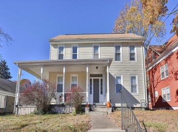 194 N Washington St, North Attleboro, Massachusetts, 5 Bedrooms Bedrooms, 11 Rooms Rooms,3 BathroomsBathrooms,Residential Income,For Sale,N Washington St,73311657