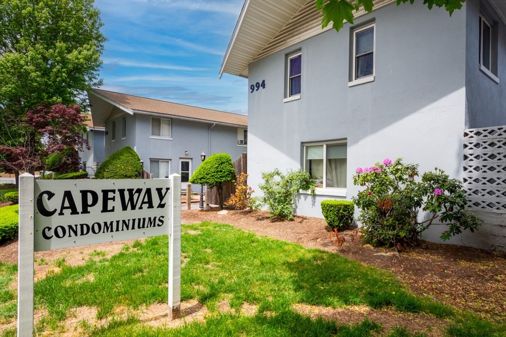 986 Washington Street, Weymouth, Massachusetts, 1 Bedroom Bedrooms, 4 Rooms Rooms,1 BathroomBathrooms,Residential,For Sale,Washington Street,73380320