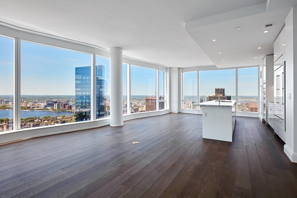240 Devonshire Street, Boston, Massachusetts, 3 Bedrooms Bedrooms, 7 Rooms Rooms,3.5 BathroomsBathrooms,Residential,For Sale,Devonshire Street,73168298