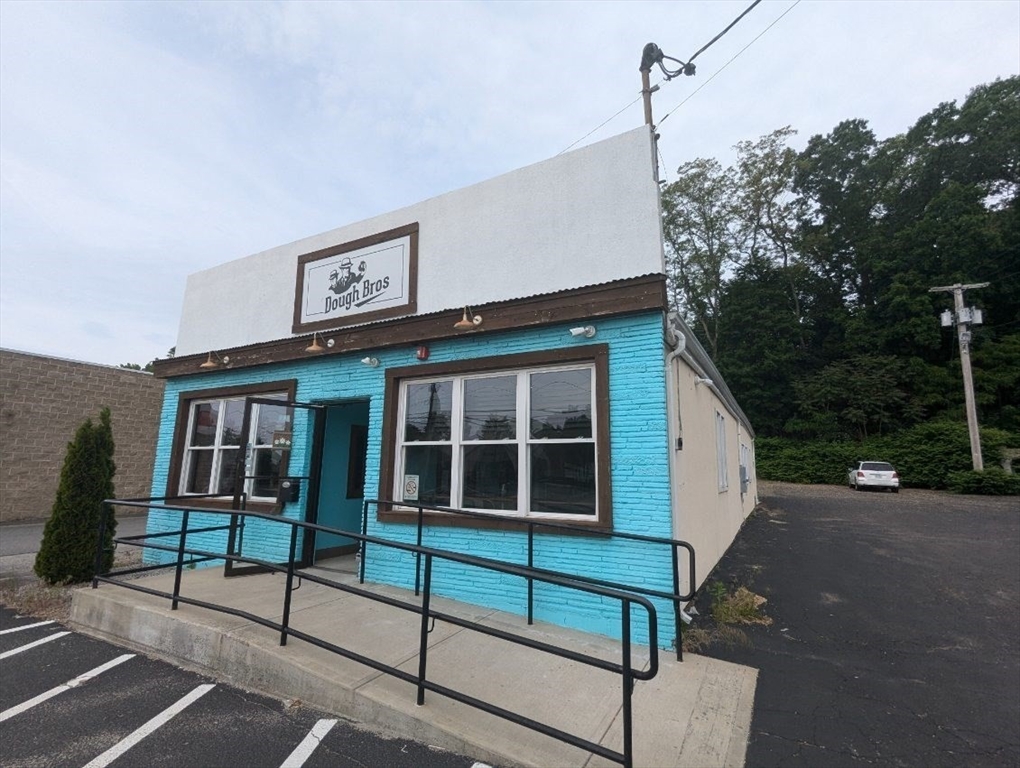 490 Atwood Ave, Cranston, Rhode Island, ,Commercial Sale,For Sale,Atwood Ave,73380433