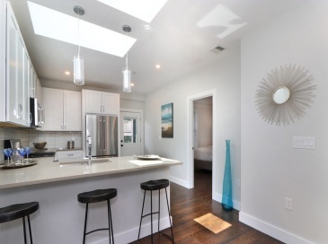 127 Pleasant, Boston, Massachusetts, 2 Bedrooms Bedrooms, 5 Rooms Rooms,2 BathroomsBathrooms,Residential Lease,For Rent,Pleasant,73380597