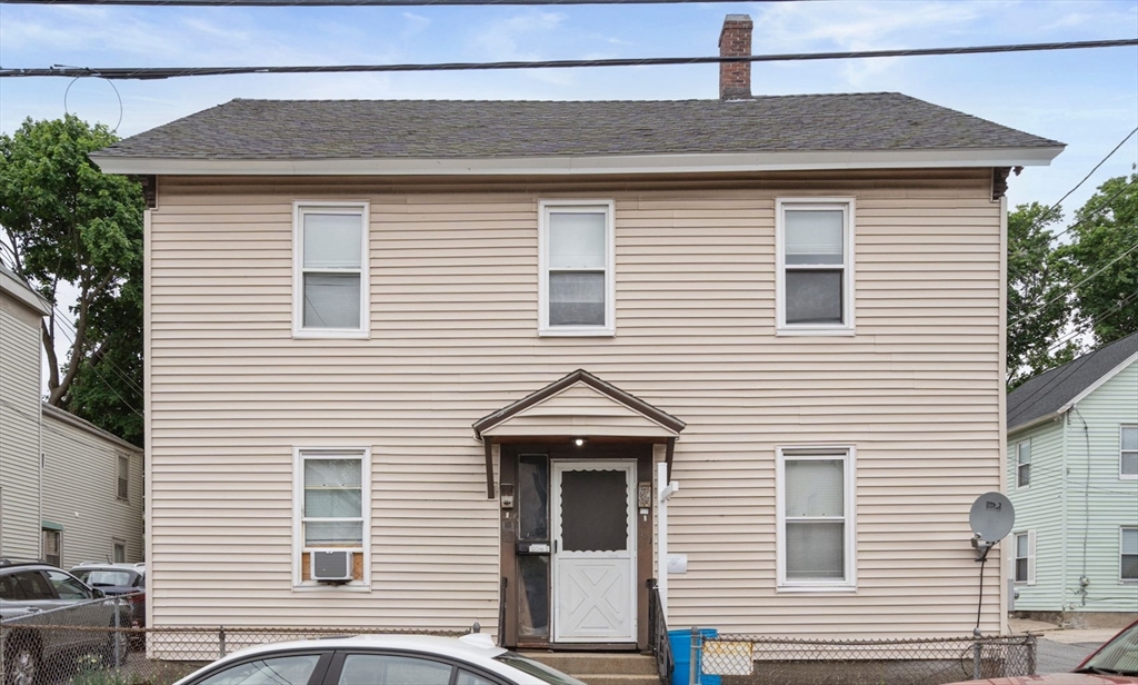 153 Cross St, Lowell, Massachusetts, 6 Bedrooms Bedrooms, 10 Rooms Rooms,3 BathroomsBathrooms,Residential Income,For Sale,Cross St,73380620