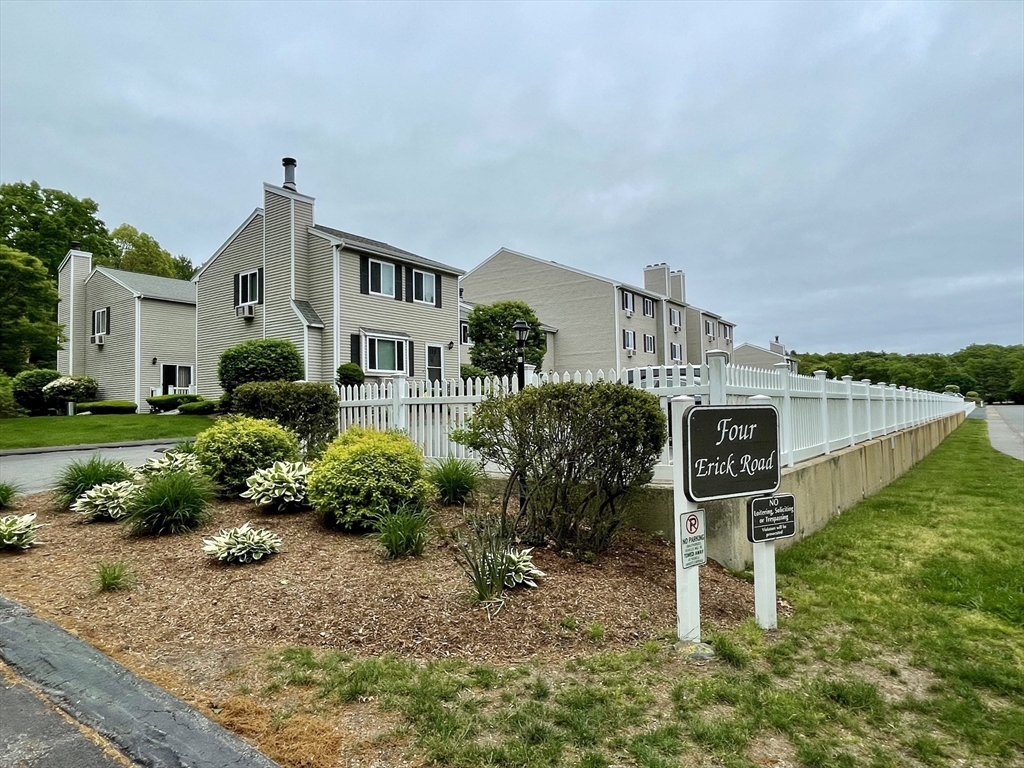 4 Erick Rd, Mansfield, Massachusetts, 2 Bedrooms Bedrooms, 5 Rooms Rooms,2 BathroomsBathrooms,Residential Lease,For Rent,Erick Rd,73380812