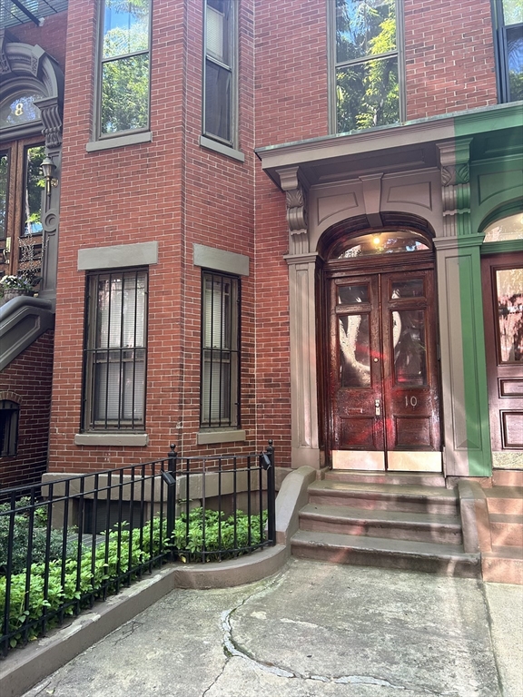 10 Wellington, Boston, Massachusetts, 2 Rooms Rooms,1 BathroomBathrooms,Residential Lease,For Rent,Wellington,73380824