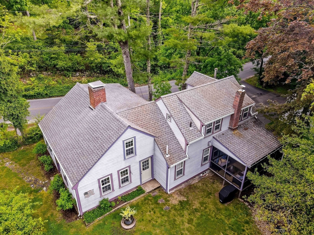 330 Fairview Ave, Rehoboth, Massachusetts, 4 Bedrooms Bedrooms, 8 Rooms Rooms,1.5 BathroomsBathrooms,Residential,For Sale,Fairview Ave,73380830