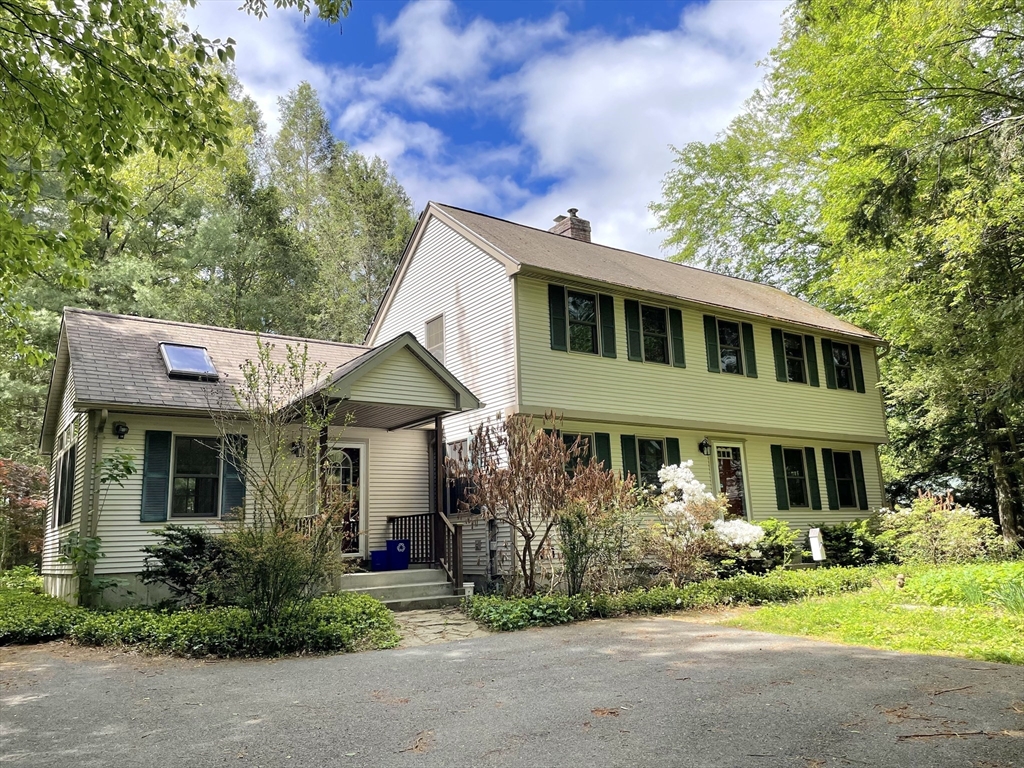 48 Randall Wood Dr, Montague, Massachusetts, 3 Bedrooms Bedrooms, 8 Rooms Rooms,2 BathroomsBathrooms,Residential,For Sale,Randall Wood Dr,73380915