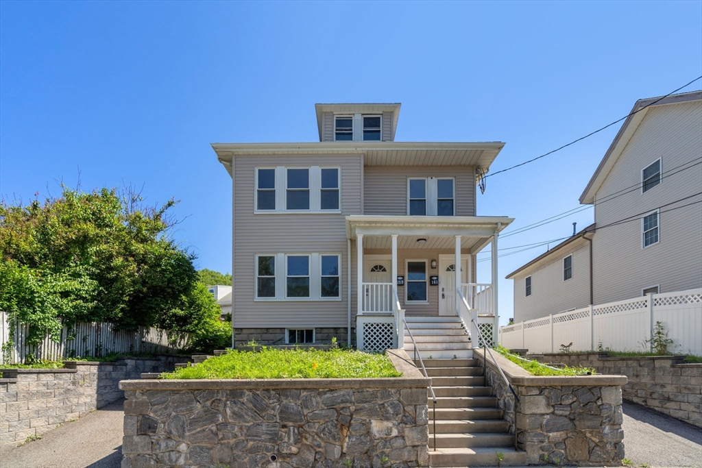 159 Pleasant Street, Watertown, Massachusetts, 2 Bedrooms Bedrooms, 5 Rooms Rooms,2 BathroomsBathrooms,Residential Lease,For Rent,Pleasant Street,73380971