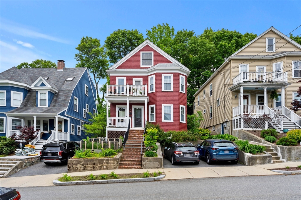 38 Tanager St, Arlington, Massachusetts, 2 Bedrooms Bedrooms, 5 Rooms Rooms,1 BathroomBathrooms,Residential,For Sale,Tanager St,73380973