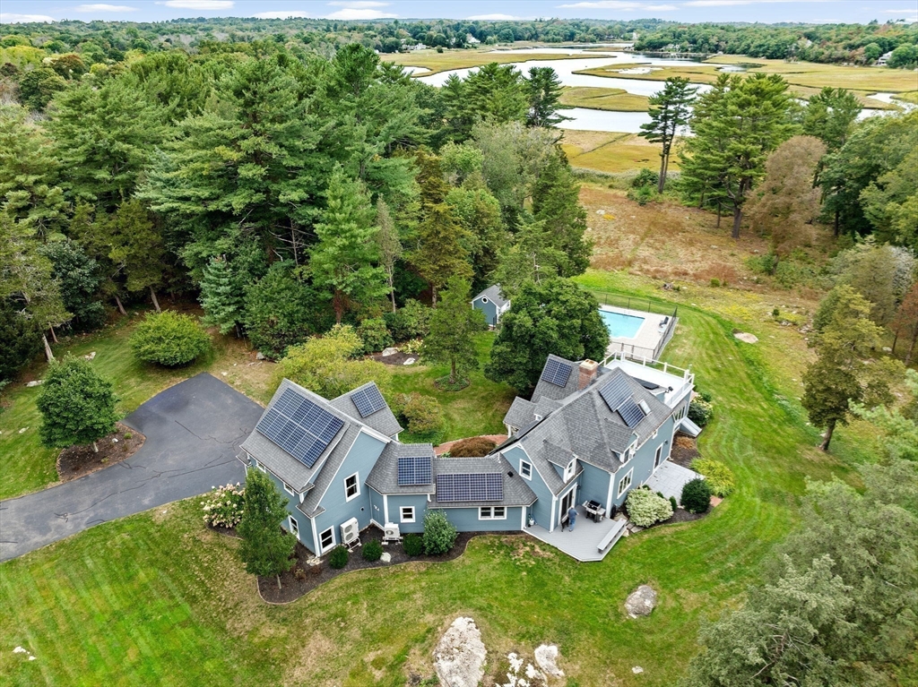 26 Mordecai Lincoln Road, Scituate, Massachusetts, 3 Bedrooms Bedrooms, 8 Rooms Rooms,2.5 BathroomsBathrooms,Residential,For Sale,Mordecai Lincoln Road,73380989