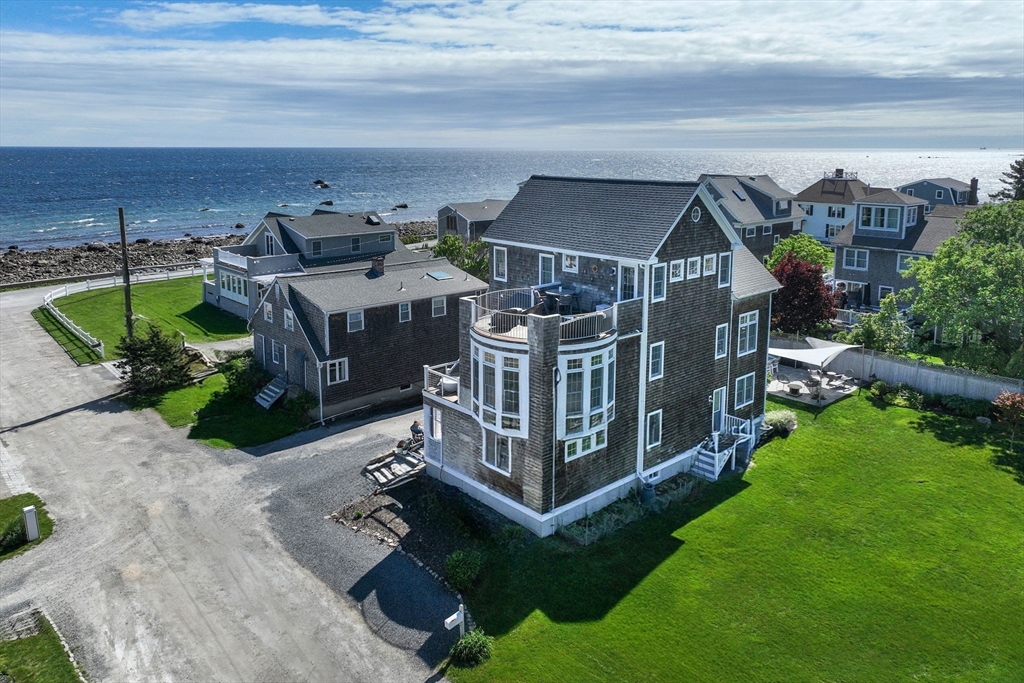 22 Bradford Ave, Scituate, Massachusetts, 4 Bedrooms Bedrooms, 10 Rooms Rooms,2.5 BathroomsBathrooms,Residential,For Sale,Bradford Ave,73381122