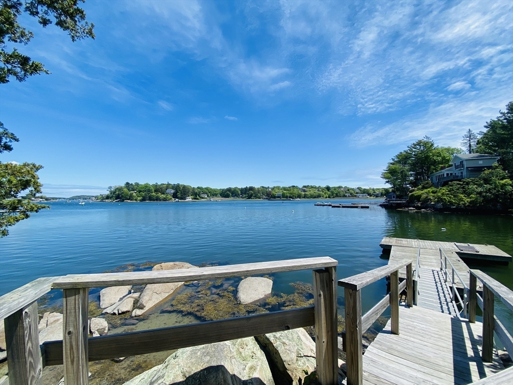 44 Ye Olde County Rd, Gloucester, Massachusetts, 4 Bedrooms Bedrooms, 8 Rooms Rooms,2 BathroomsBathrooms,Residential Lease,For Rent,Ye Olde County Rd,73381294