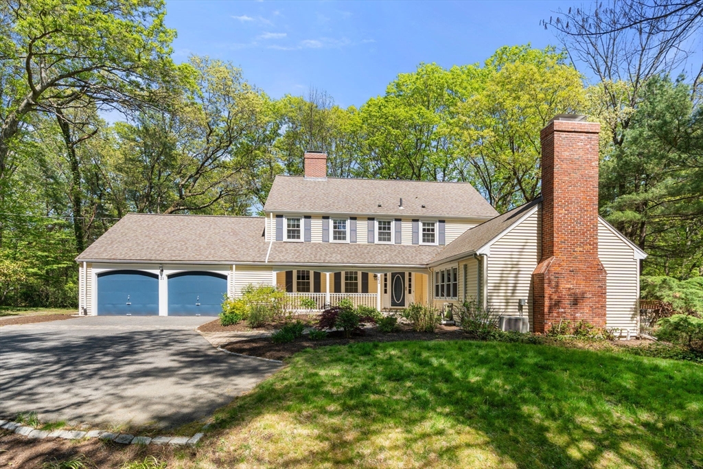21 Highland Cir, Wayland, Massachusetts, 4 Bedrooms Bedrooms, 9 Rooms Rooms,3.5 BathroomsBathrooms,Residential,For Sale,Highland Cir,73381508