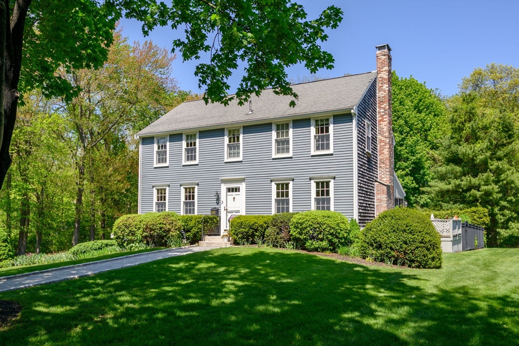 3 Hollyhock Ln, Hingham, Massachusetts, 4 Bedrooms Bedrooms, 9 Rooms Rooms,2.5 BathroomsBathrooms,Residential,For Sale,Hollyhock Ln,73381485