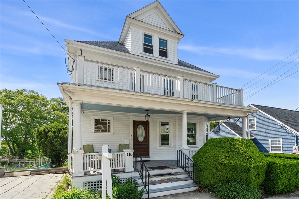 110 Bigelow St, Boston, Massachusetts, 3 Bedrooms Bedrooms, 7 Rooms Rooms,2.5 BathroomsBathrooms,Residential,For Sale,Bigelow St,73382194