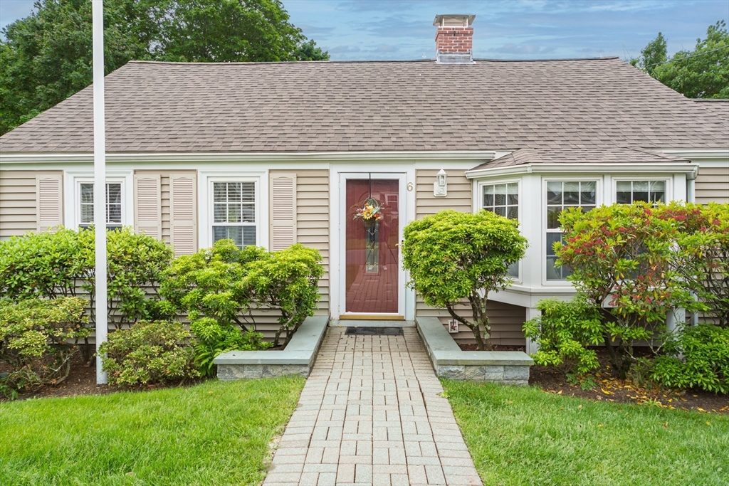 6 Gilbert Road, Natick, Massachusetts, 3 Bedrooms Bedrooms, 9 Rooms Rooms,2.5 BathroomsBathrooms,Residential,For Sale,Gilbert Road,73382191