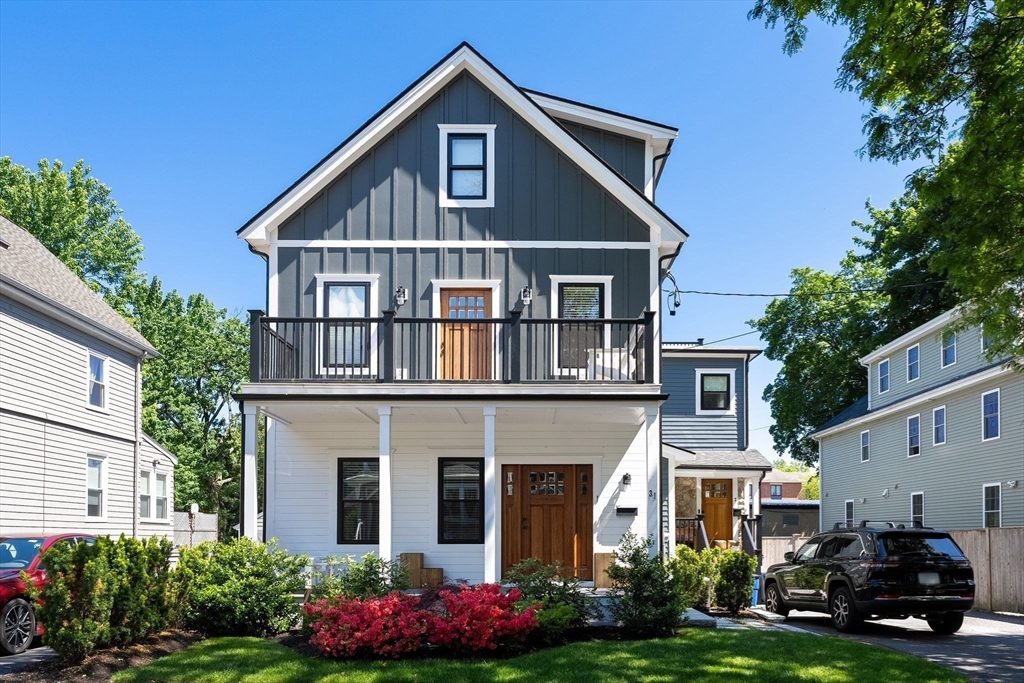 31 Henderson St., Arlington, Massachusetts, 3 Bedrooms Bedrooms, 8 Rooms Rooms,2.5 BathroomsBathrooms,Residential,For Sale,Henderson St.,73382499