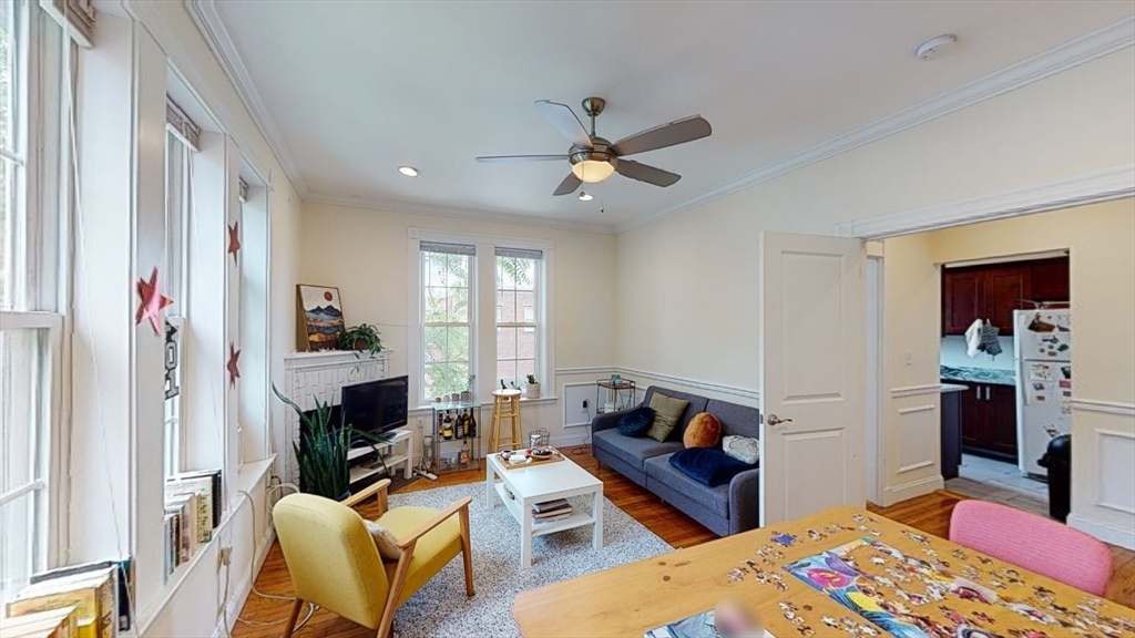 15 Glenville Ave., Boston, Massachusetts, 2 Bedrooms Bedrooms, 5 Rooms Rooms,1 BathroomBathrooms,Residential Lease,For Rent,Glenville Ave.,73382547