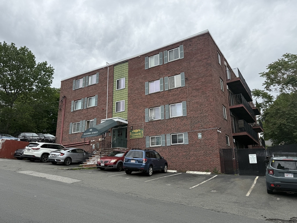 55 Eleanor St, Chelsea, Massachusetts, 1 Bedroom Bedrooms, 3 Rooms Rooms,1 BathroomBathrooms,Residential,For Sale,Eleanor St,73382715