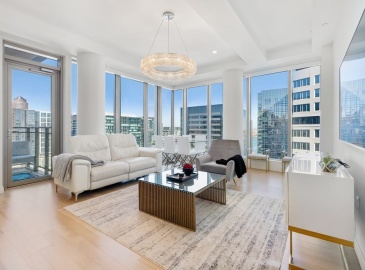 133 Seaport Blvd, Boston, Massachusetts, 3 Bedrooms Bedrooms, 5 Rooms Rooms,2.5 BathroomsBathrooms,Residential,For Sale,Seaport Blvd,73083405