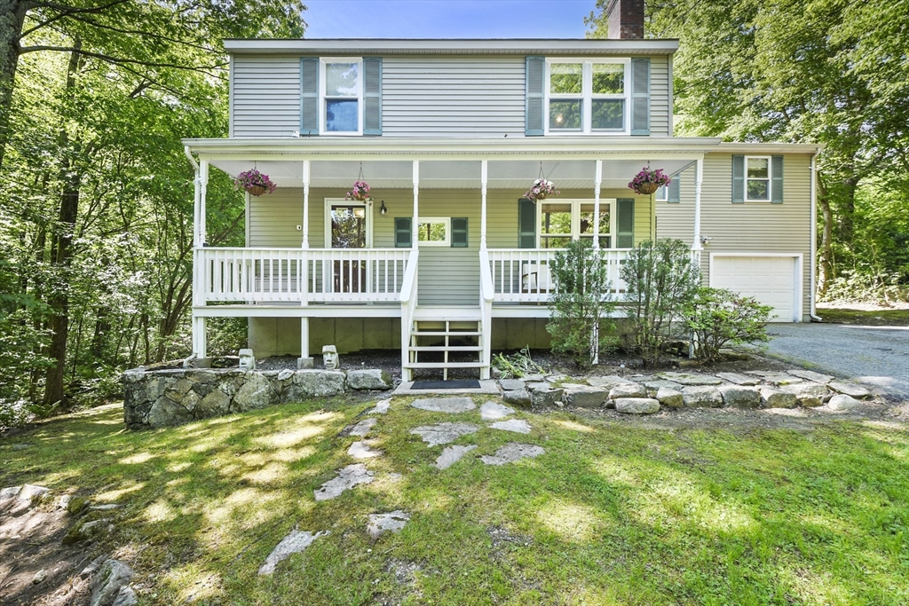151 Fisher Street, Millville, Massachusetts, 3 Bedrooms Bedrooms, 7 Rooms Rooms,1 BathroomBathrooms,Residential,For Sale,Fisher Street,73382887