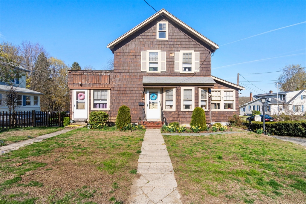 121 Purchase St, Milford, Massachusetts, 3 Bedrooms Bedrooms, 7 Rooms Rooms,1 BathroomBathrooms,Residential,For Sale,Purchase St,73382921