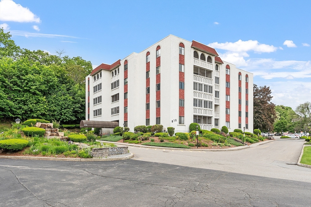 875 John Fitch Hwy, Fitchburg, Massachusetts, 1 Bedroom Bedrooms, 4 Rooms Rooms,1 BathroomBathrooms,Residential,For Sale,John Fitch Hwy,73382922