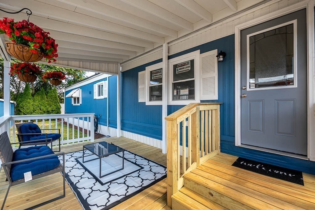 103 Colvin Street, Attleboro, Massachusetts, 2 Bedrooms Bedrooms, 4 Rooms Rooms,2 BathroomsBathrooms,Residential,For Sale,Colvin Street,73382860