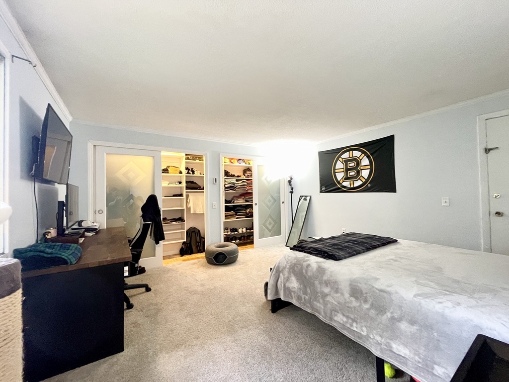 172 River St, Waltham, Massachusetts, 1 Bedroom Bedrooms, 3 Rooms Rooms,1 BathroomBathrooms,Residential Lease,For Rent,River St,73383117