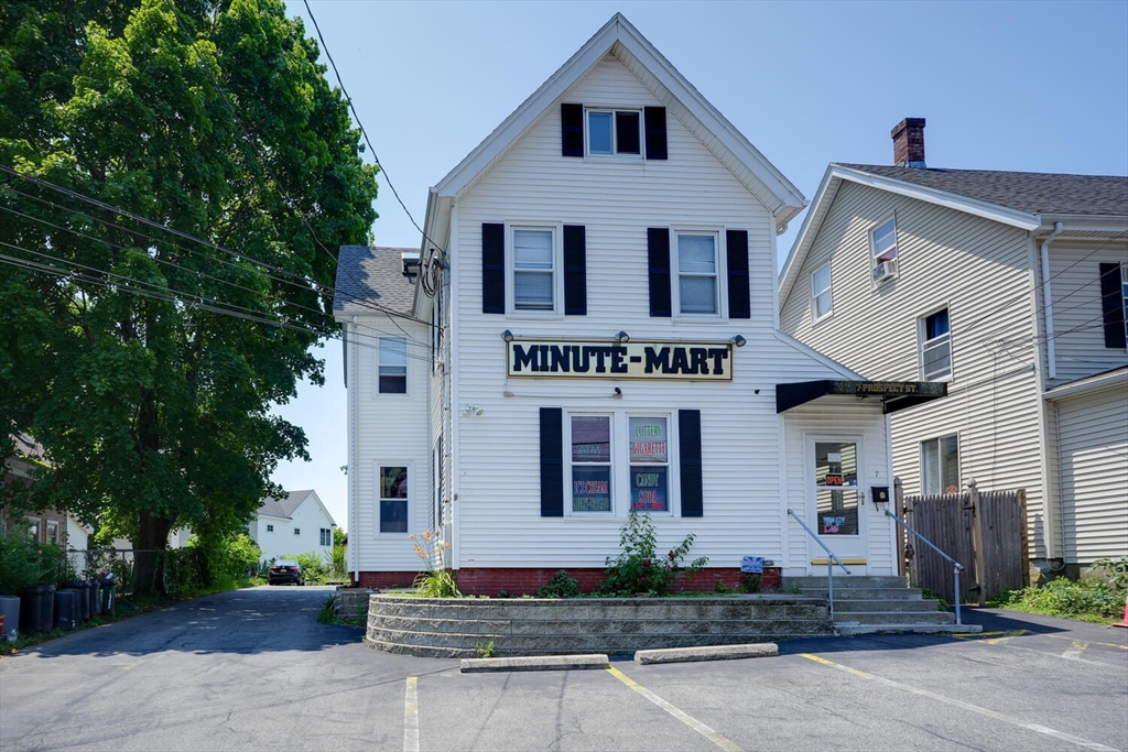 7 Prospect St, Woburn, Massachusetts, 7 Bedrooms Bedrooms, 20 Rooms Rooms,7 BathroomsBathrooms,Residential Income,For Sale,Prospect St,73383164