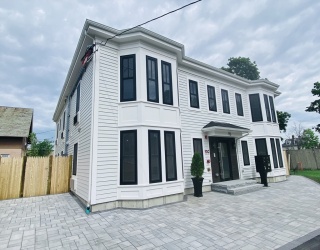 15 Yuill Circle, Boston, Massachusetts, 10 Bedrooms Bedrooms, 14 Rooms Rooms,8 BathroomsBathrooms,Residential Income,For Sale,Yuill Circle,73383208