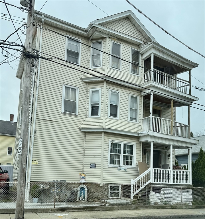 89 Mcdonald St, Fall River, Massachusetts, 6 Bedrooms Bedrooms, 16 Rooms Rooms,3 BathroomsBathrooms,Residential Income,For Sale,Mcdonald St,73383279