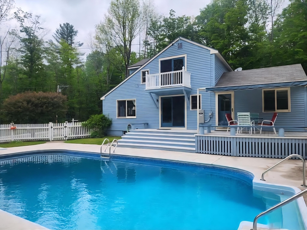 489 West Cummington Rd, Cummington, Massachusetts, 3 Bedrooms Bedrooms, 8 Rooms Rooms,1.5 BathroomsBathrooms,Residential,For Sale,West Cummington Rd,73383315