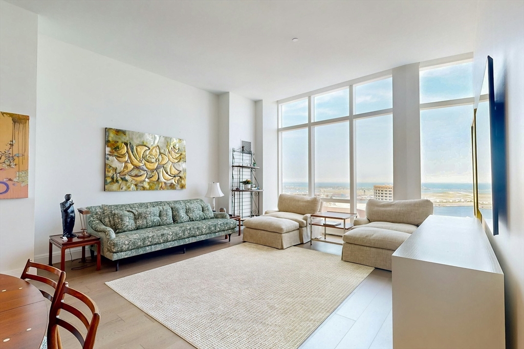 240 Devonshire Street, Boston, Massachusetts, 2 Bedrooms Bedrooms, 6 Rooms Rooms,2.5 BathroomsBathrooms,Residential,For Sale,Devonshire Street,73383327