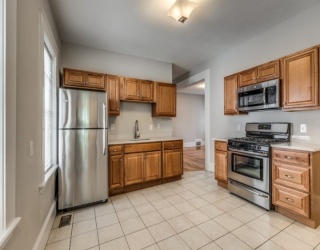 109 Fuller, Boston, Massachusetts, 2 Bedrooms Bedrooms, 6 Rooms Rooms,1 BathroomBathrooms,Residential Lease,For Rent,Fuller,73383368