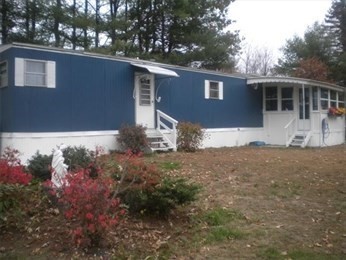 43 Rosemont Ave, Orange, Massachusetts, 2 Bedrooms Bedrooms, 4 Rooms Rooms,1 BathroomBathrooms,Residential,For Sale,Rosemont Ave,73383480