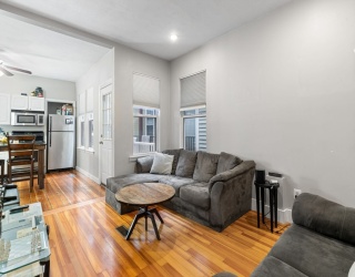 181 W 5th St, Boston, Massachusetts, 2 Bedrooms Bedrooms, 4 Rooms Rooms,1 BathroomBathrooms,Residential Lease,For Rent,W 5th St,73383761