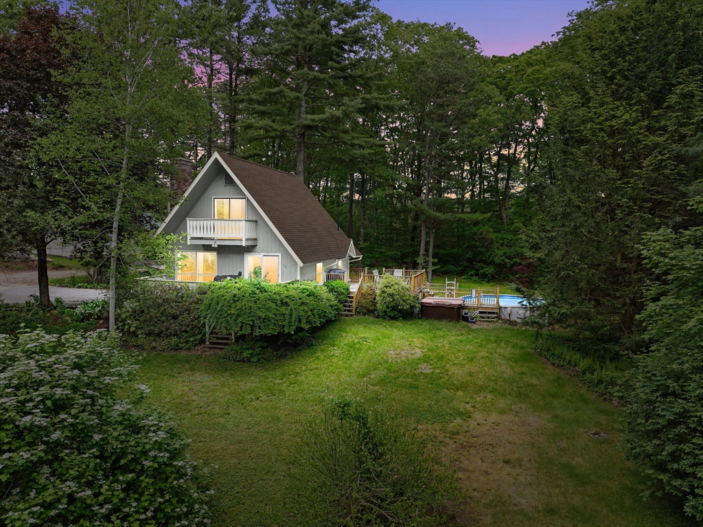 86 Shoreline Dr, West Brookfield, Massachusetts, 3 Bedrooms Bedrooms, 5 Rooms Rooms,1 BathroomBathrooms,Residential,For Sale,Shoreline Dr,73383688