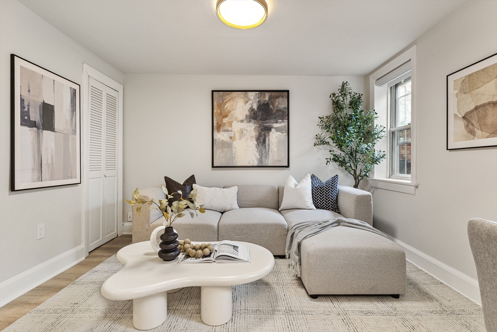 12 Fayette, Boston, Massachusetts, 1 Bedroom Bedrooms, 2 Rooms Rooms,1 BathroomBathrooms,Residential,For Sale,Fayette,73383768