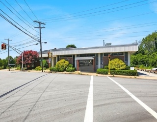 1 N Main St, Webster, Massachusetts, ,Commercial Lease,For Rent,N Main St,73383873