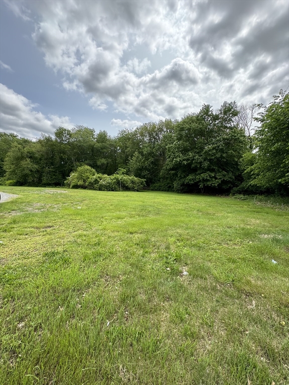 454 Fall River Ave, Seekonk, Massachusetts, ,Land,For Sale,Fall River Ave,73383977