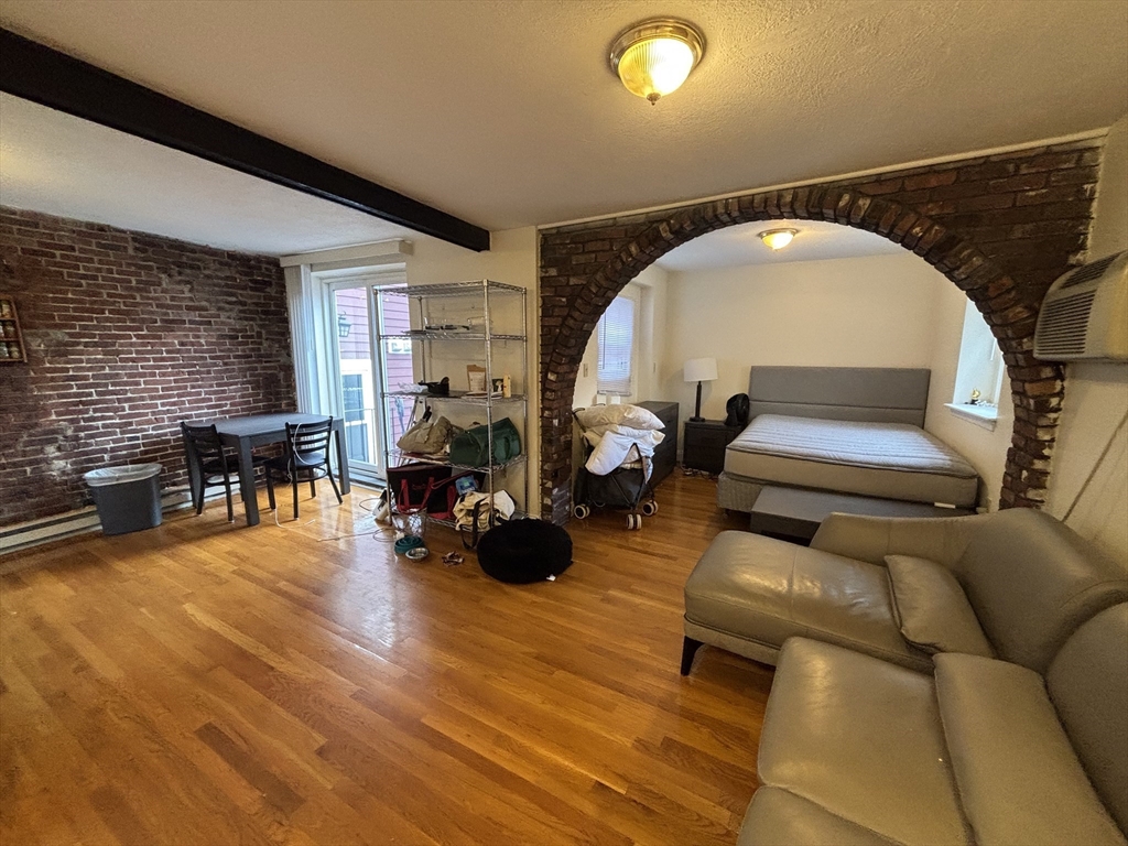 99 Hudson Street, Boston, Massachusetts, 3 Rooms Rooms,1 BathroomBathrooms,Residential Lease,For Rent,Hudson Street,73384245
