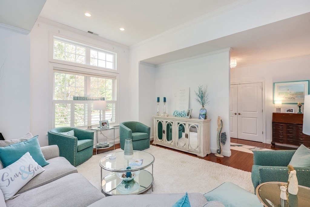 4 Inverness, Plymouth, Massachusetts, 2 Bedrooms Bedrooms, 8 Rooms Rooms,3.5 BathroomsBathrooms,Residential,For Sale,Inverness,73384256