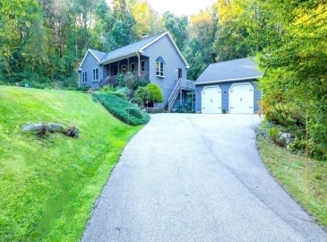 120 Tucker Rd., West Brookfield, Massachusetts, 3 Bedrooms Bedrooms, 6 Rooms Rooms,3 BathroomsBathrooms,Residential,For Sale,Tucker Rd.,73268034
