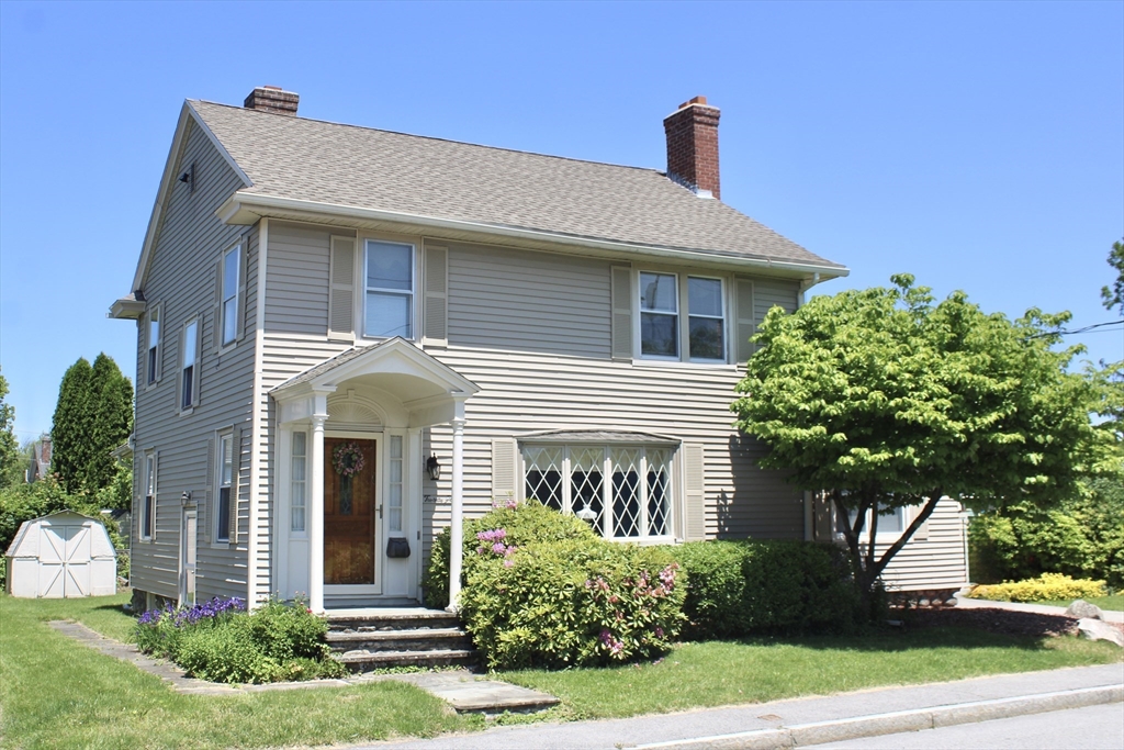 25 Rollinson Rd, Worcester, Massachusetts, 3 Bedrooms Bedrooms, 7 Rooms Rooms,1.5 BathroomsBathrooms,Residential,For Sale,Rollinson Rd,73384899