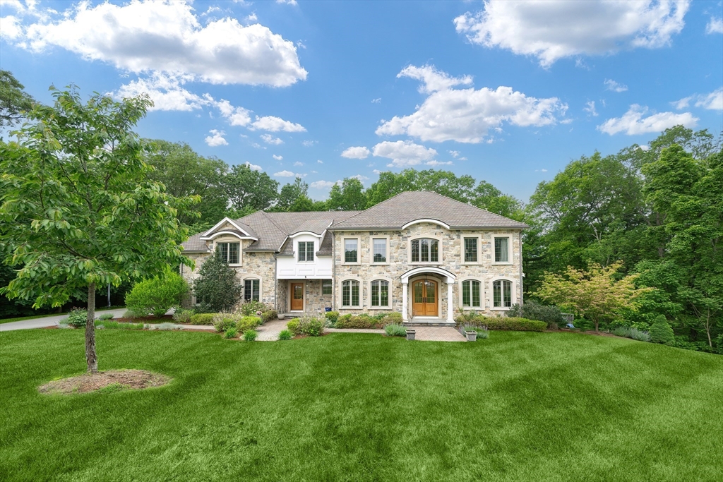 5 Copperbeech Circle, Westborough, Massachusetts, 5 Bedrooms Bedrooms, 10 Rooms Rooms,5.5 BathroomsBathrooms,Residential,For Sale,Copperbeech Circle,73384902