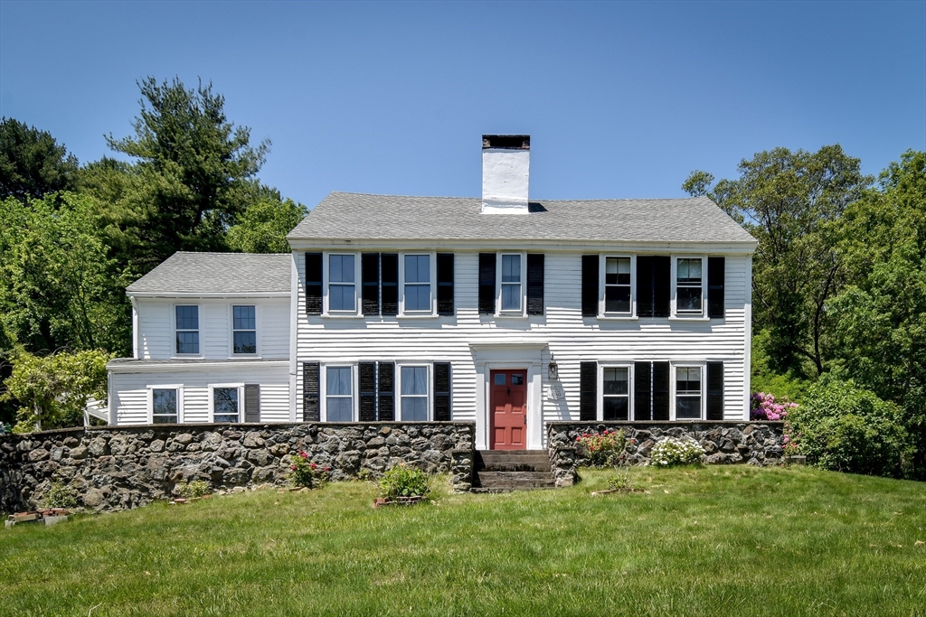 79 Nobscot Rd, Sudbury, Massachusetts, 4 Bedrooms Bedrooms, 9 Rooms Rooms,2.5 BathroomsBathrooms,Residential,For Sale,Nobscot Rd,73384682