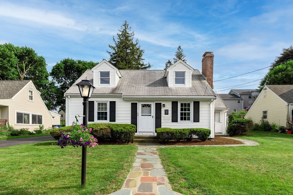 273 River St, Braintree, Massachusetts, 4 Bedrooms Bedrooms, 8 Rooms Rooms,2 BathroomsBathrooms,Residential,For Sale,River St,73385729