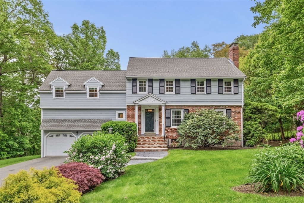 109 Thornberry Rd, Winchester, Massachusetts, 4 Bedrooms Bedrooms, 9 Rooms Rooms,3.5 BathroomsBathrooms,Residential,For Sale,Thornberry Rd,73385735